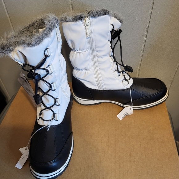 NEW Women's Totes April Water & Snow Resistant Boots size 6 - Picture 13 of 16